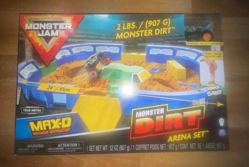Monster Jam Monster Dirt Arena Set 24 Inch Playset with 2 lbs Monster Dirt and E